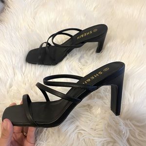 ✨Shein  Black sandal heels size 8 1/2✨